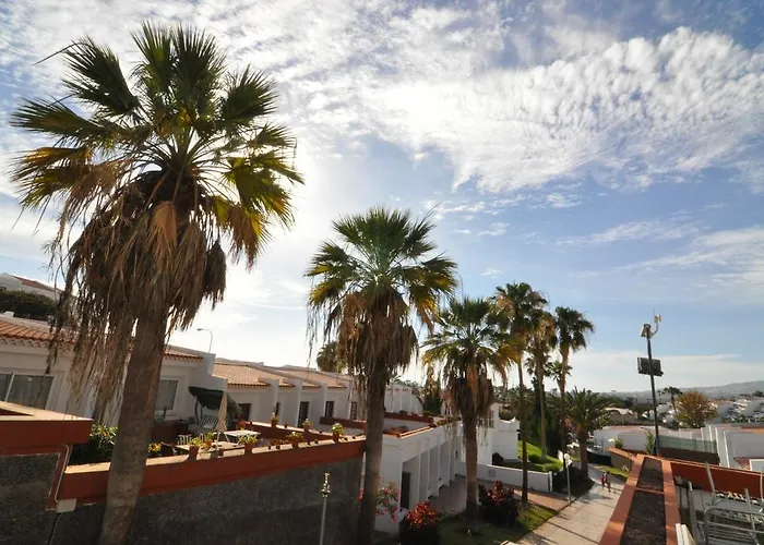 Island Village Villa *