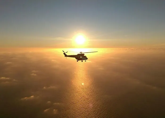 Island Village 阿德耶