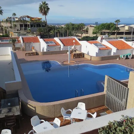 Villa Island Village